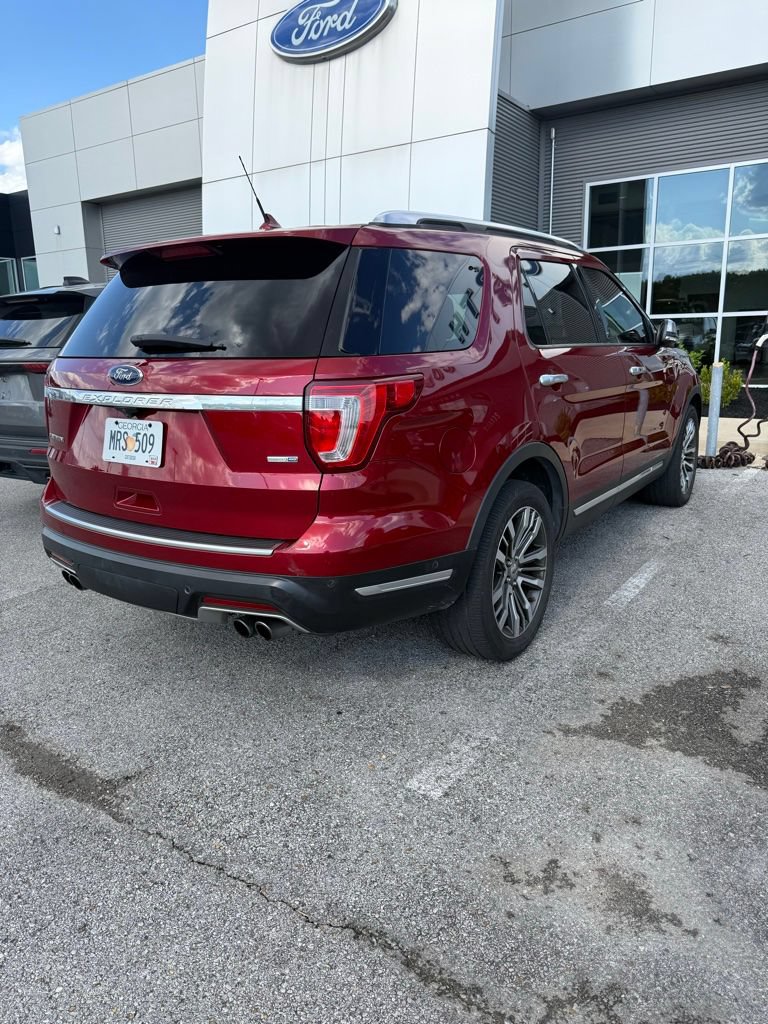 Used 2018 Ford Explorer Platinum AWD/4WD image 6