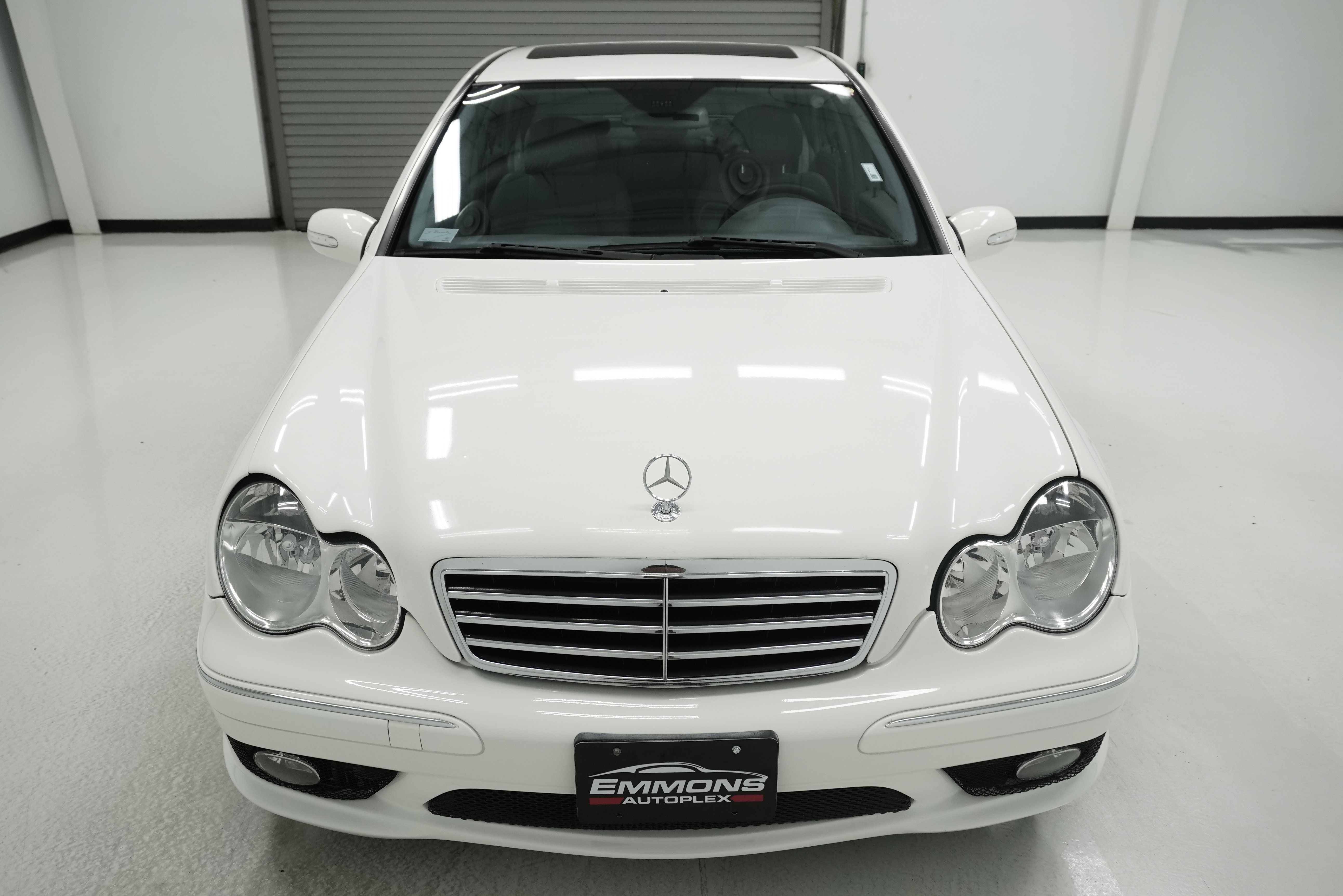 Used 2006 Mercedes-Benz C 230 Sedan image 2