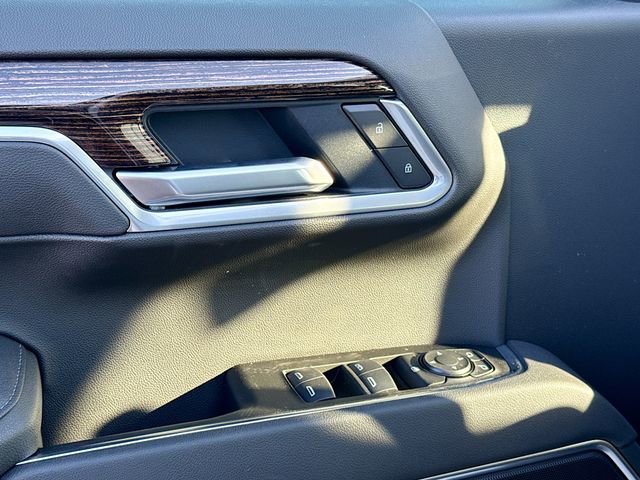 New 2026 GMC Sierra 1500 Elevation image 17