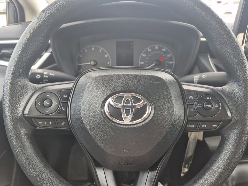 Used 2024 Toyota Corolla LE image 18