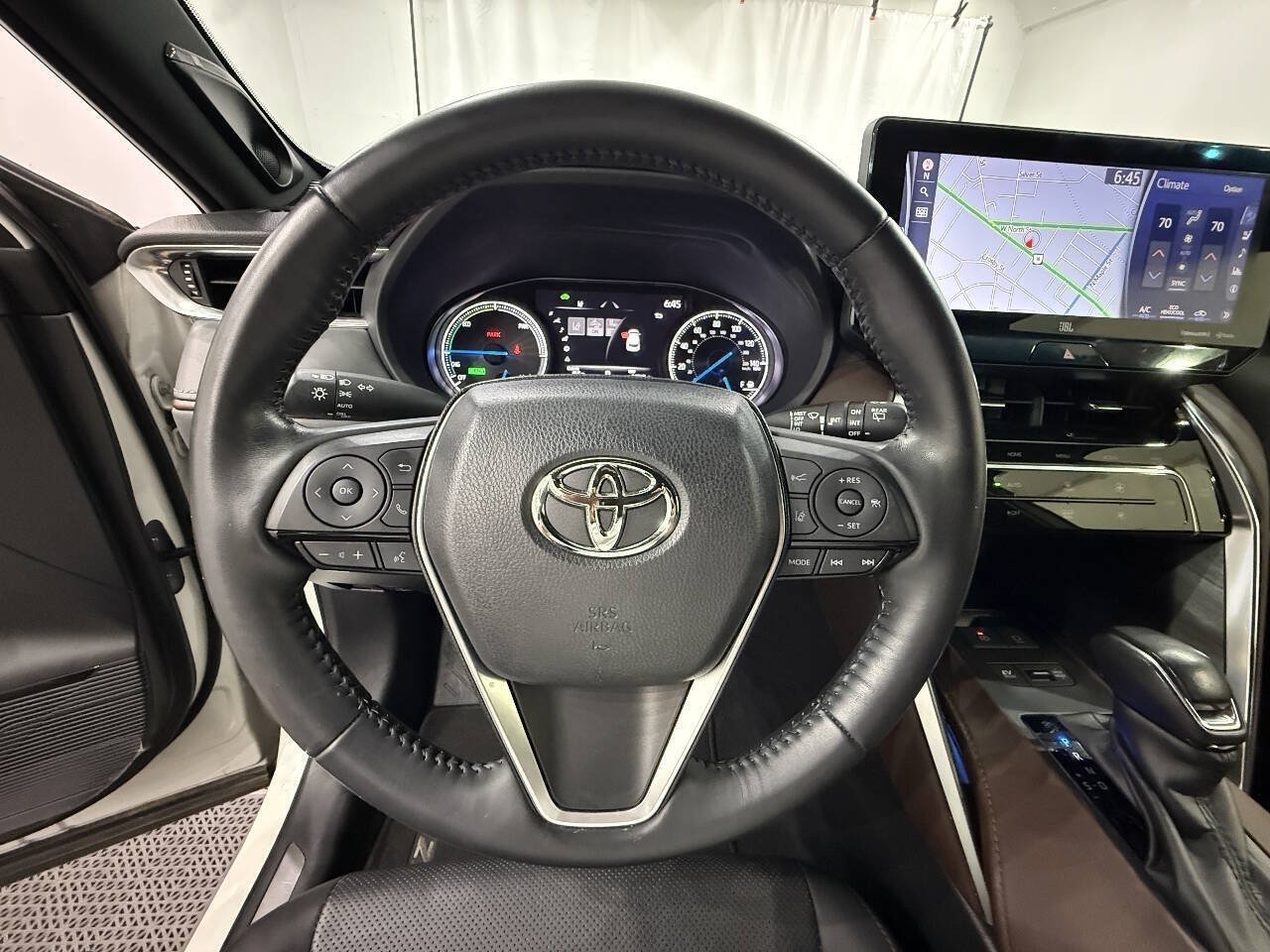 Used 2021 Toyota Venza Limited AWD/4WD image 7