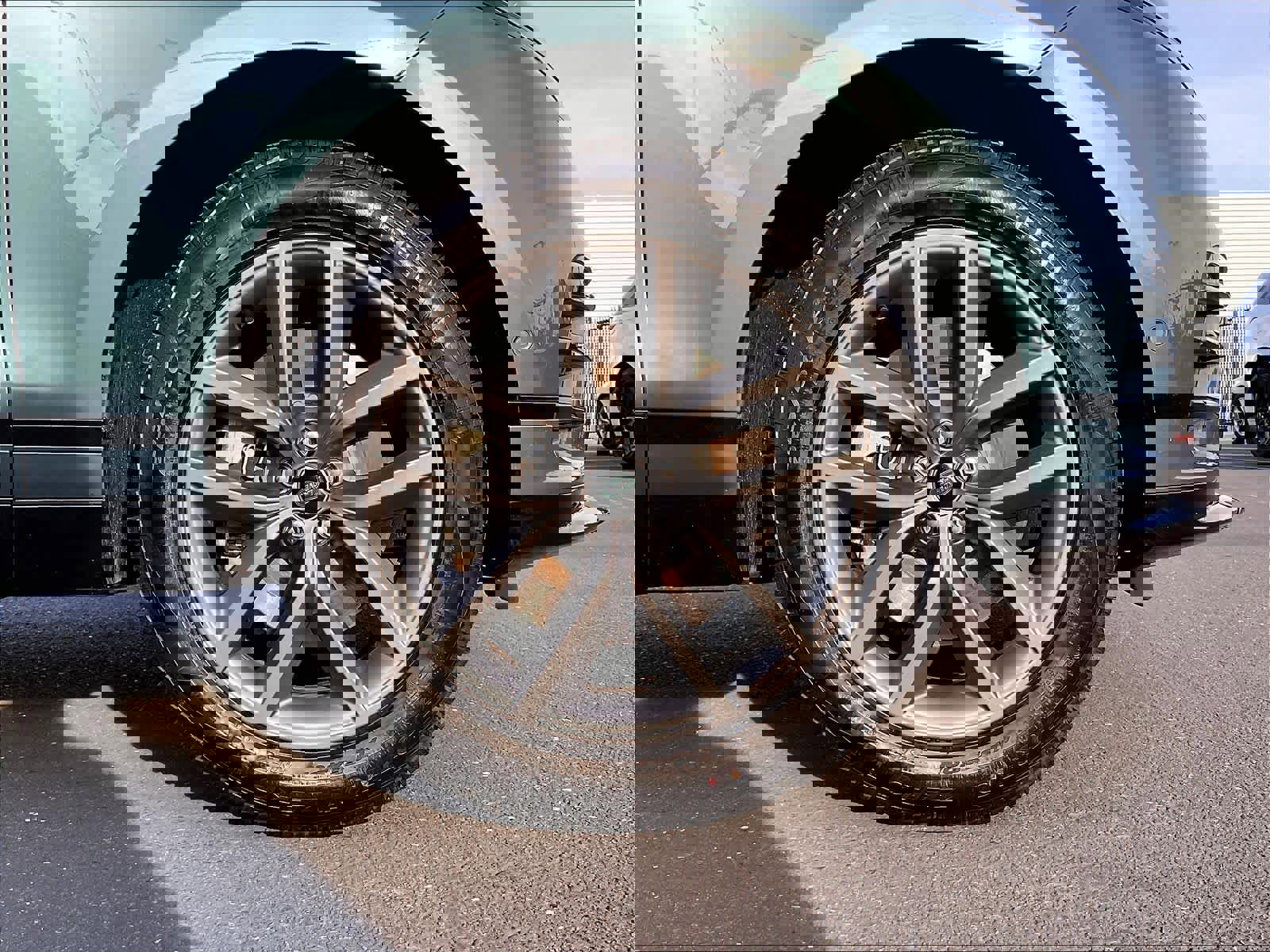 New 2026 Land Rover Range Rover Velar Dynamic SE image 14