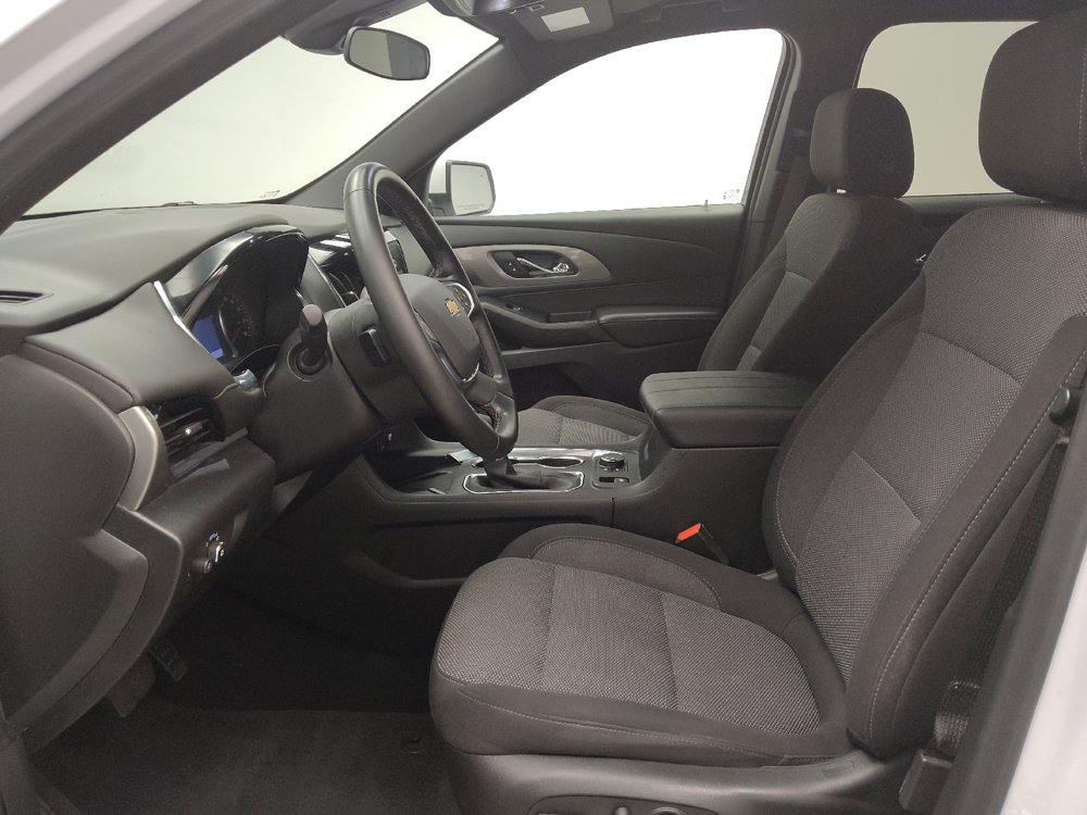 Used 2023 Chevrolet Traverse LT w/ LPO, Floor Liner Package AWD/4WD image 17