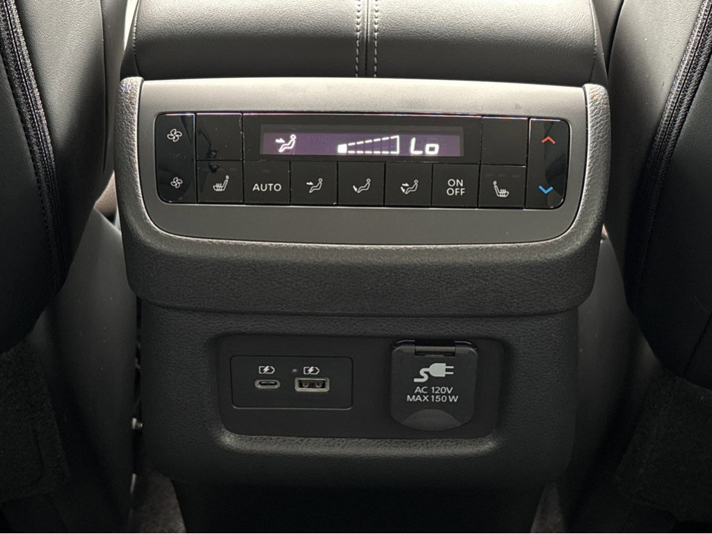 New 2026 Nissan Pathfinder Platinum w/ Cargo Package FWD image 18