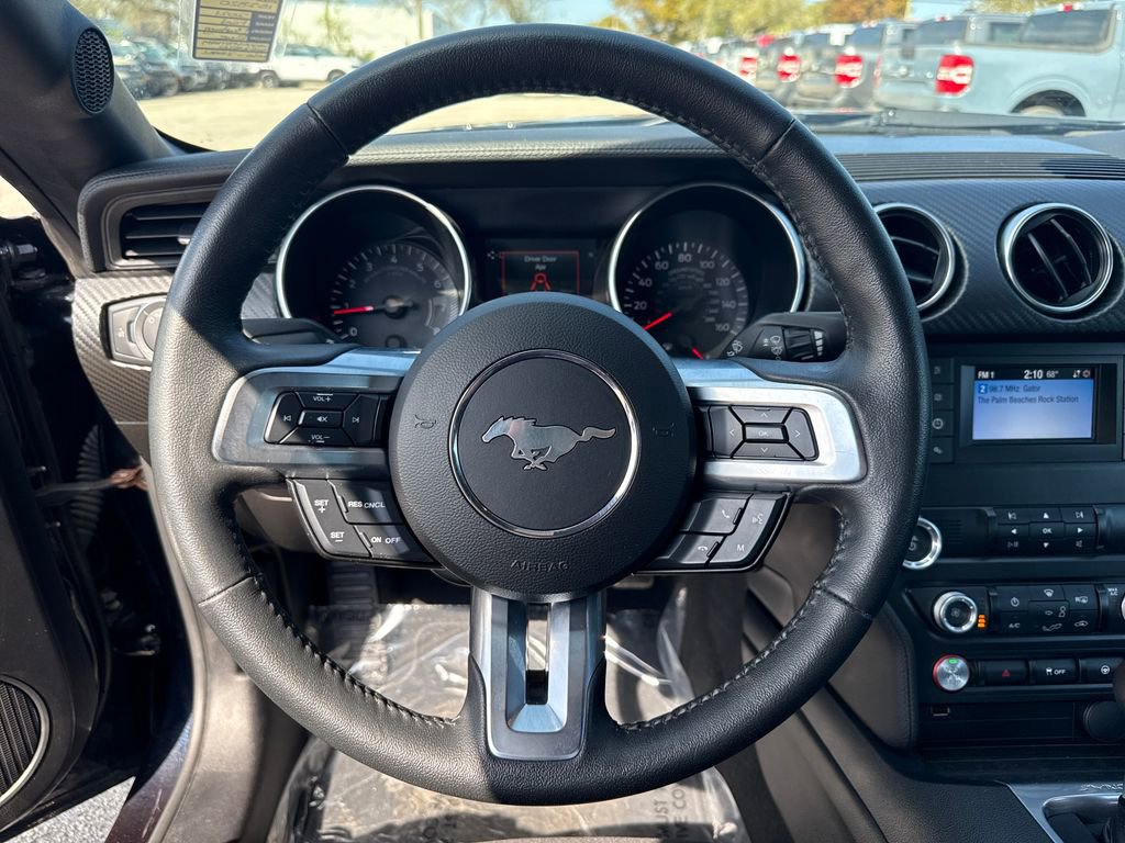 Used 2021 Ford Mustang Coupe image 14