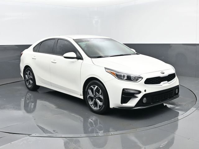 Used 2021 Kia Forte LXS image 3