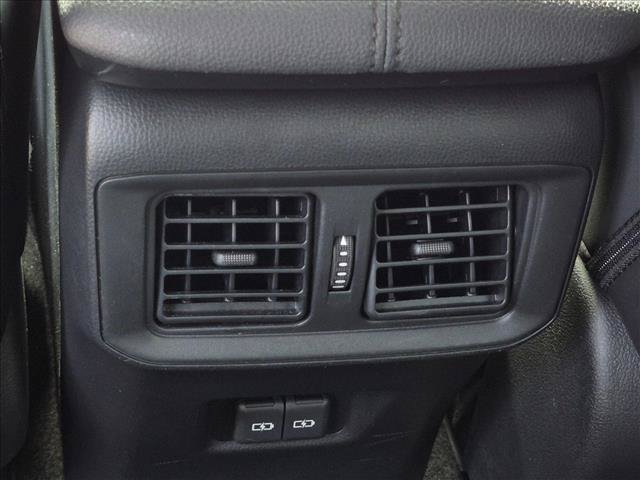 Used 2023 Toyota RAV4 XLE Premium AWD/4WD image 15