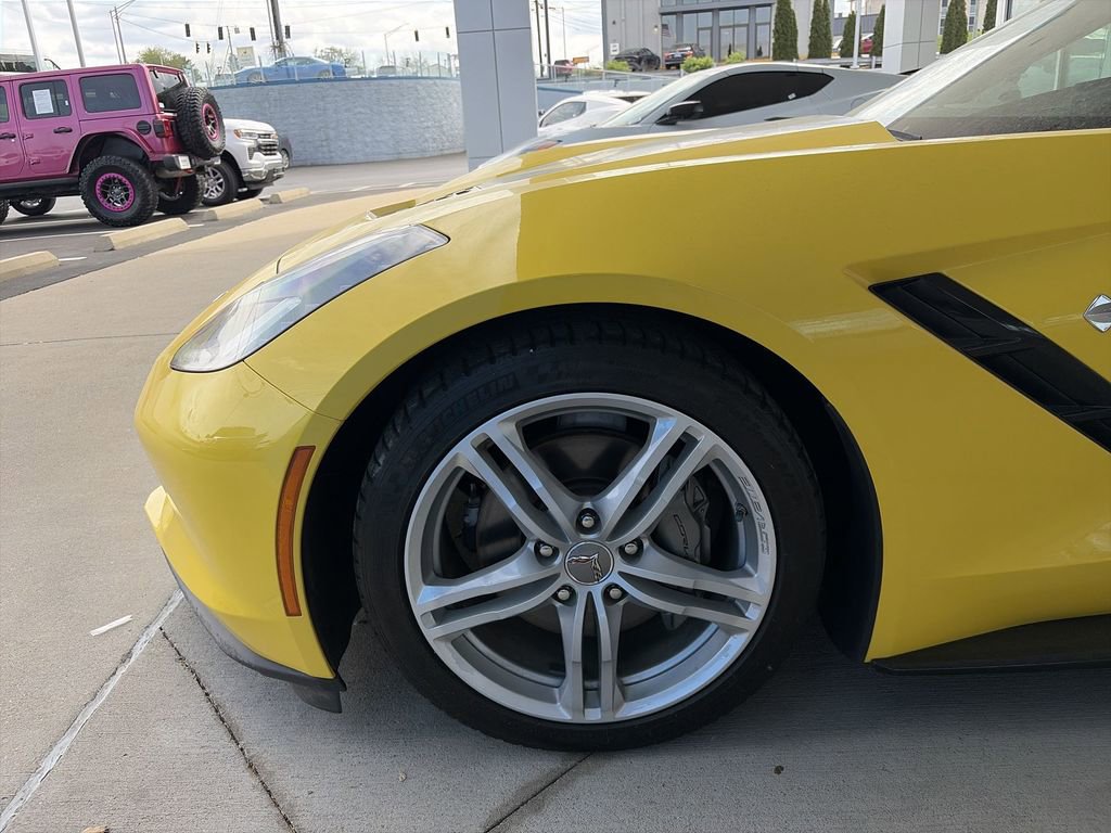 Used 2016 Chevrolet Corvette Stingray Convertible w/ 3LT Preferred Equipment Group image 16