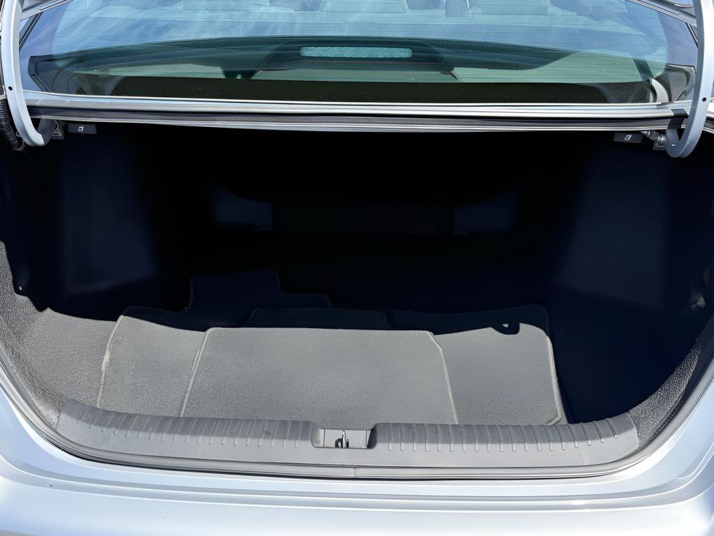 Certified 2023 Honda Accord EX image 33