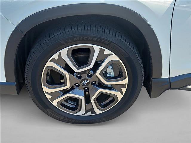 Used 2023 Subaru Ascent Touring AWD/4WD image 28