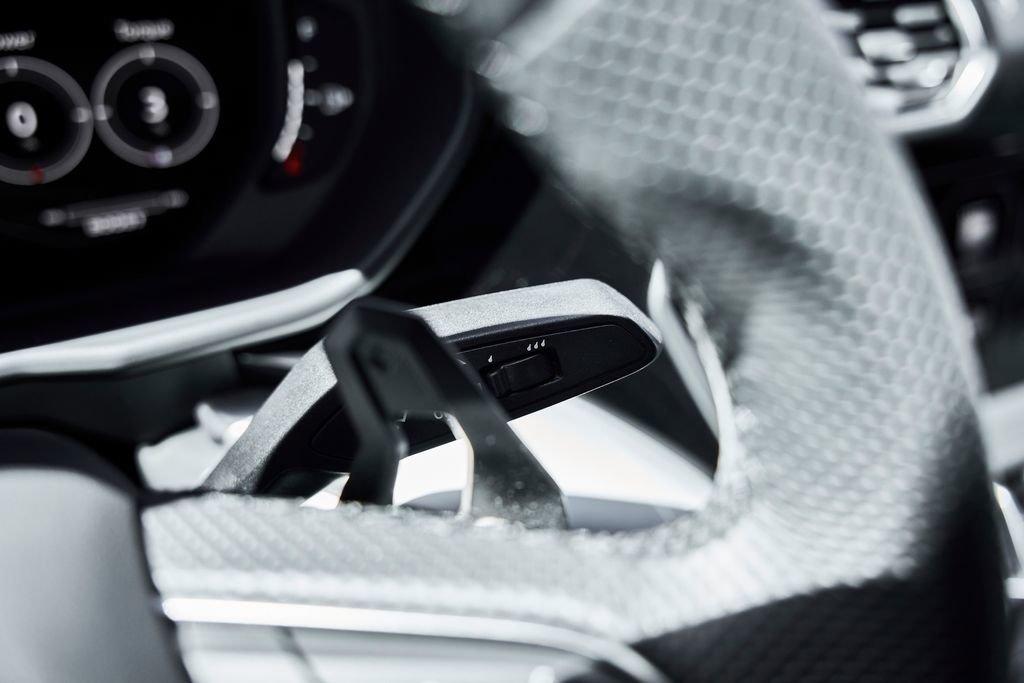 Used 2019 Lamborghini Urus AWD/4WD image 65