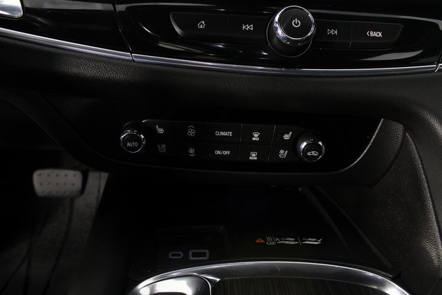 Used 2023 Buick Enclave Avenir w/ Avenir Technology Package image 5