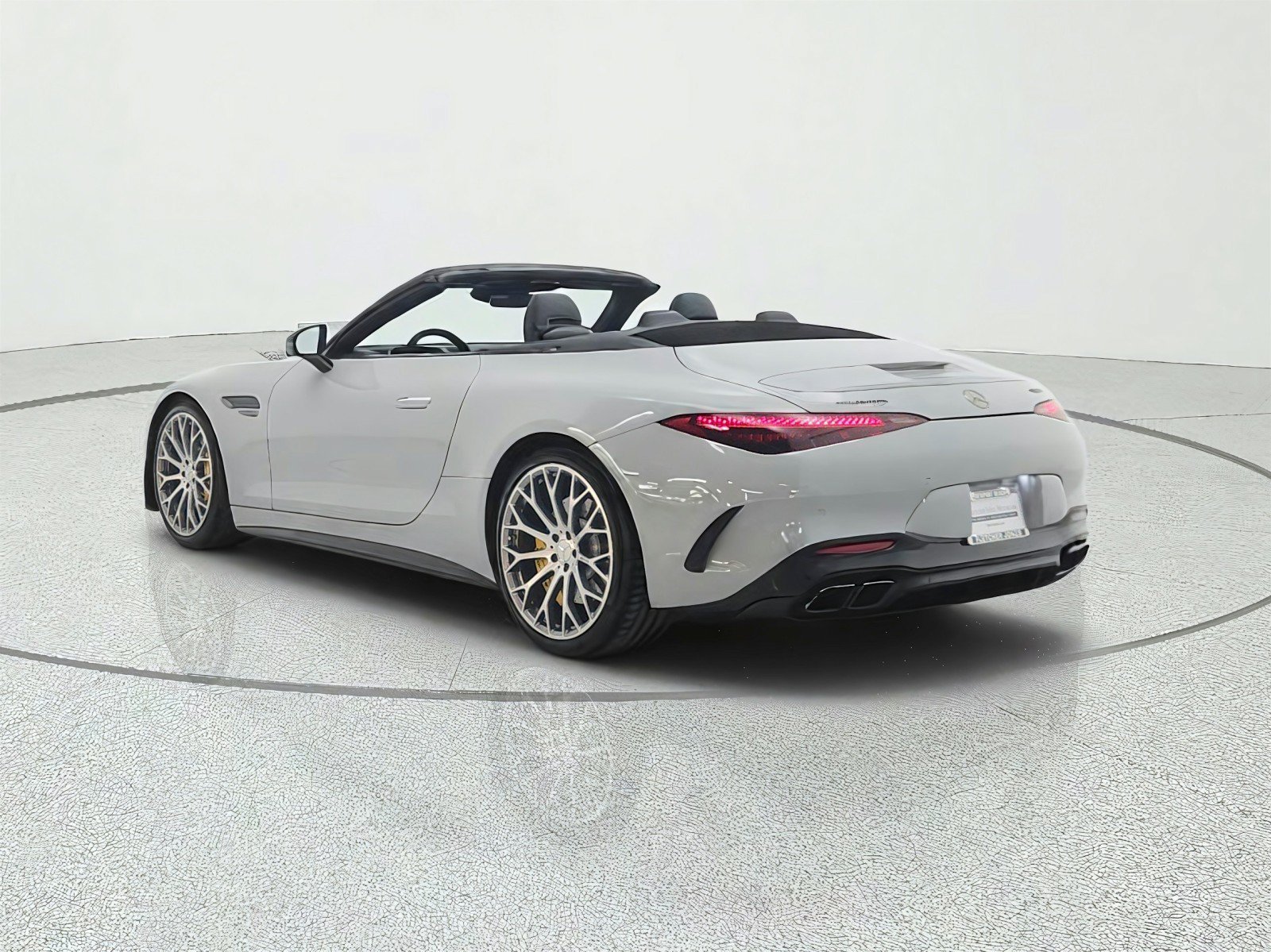 Certified 2022 Mercedes-Benz SL 63 AMG 4MATIC image 7