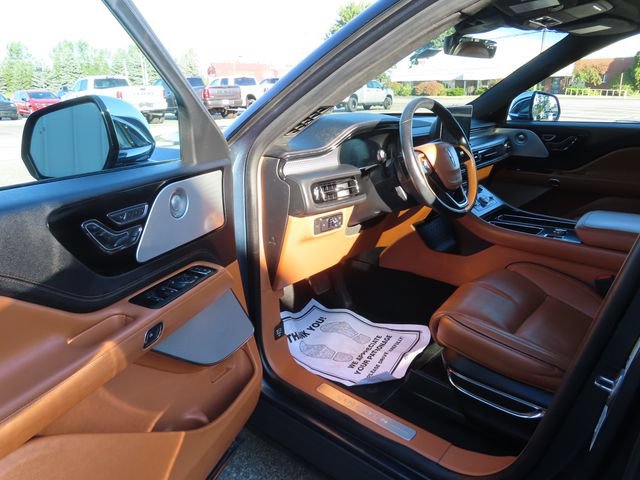 Used 2020 Lincoln Aviator Black Label w/ Dynamic Handling Package AWD/4WD image 18