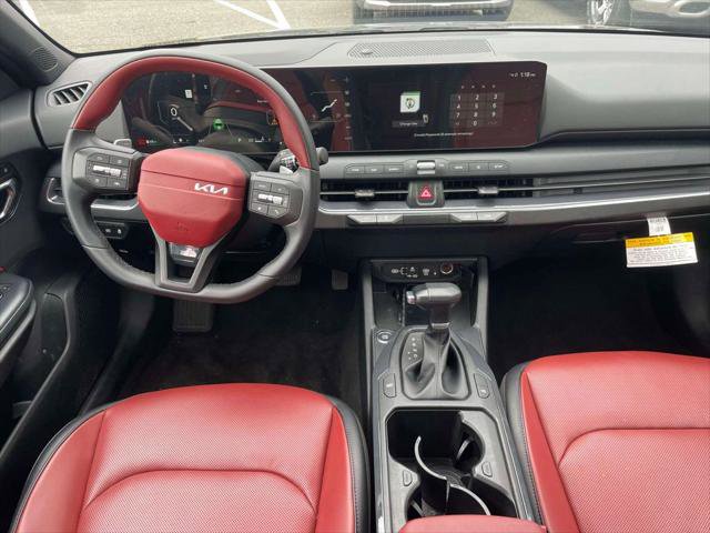 Used 2025 Kia K4 GT-Line w/ GT-Line Premium Package image 12