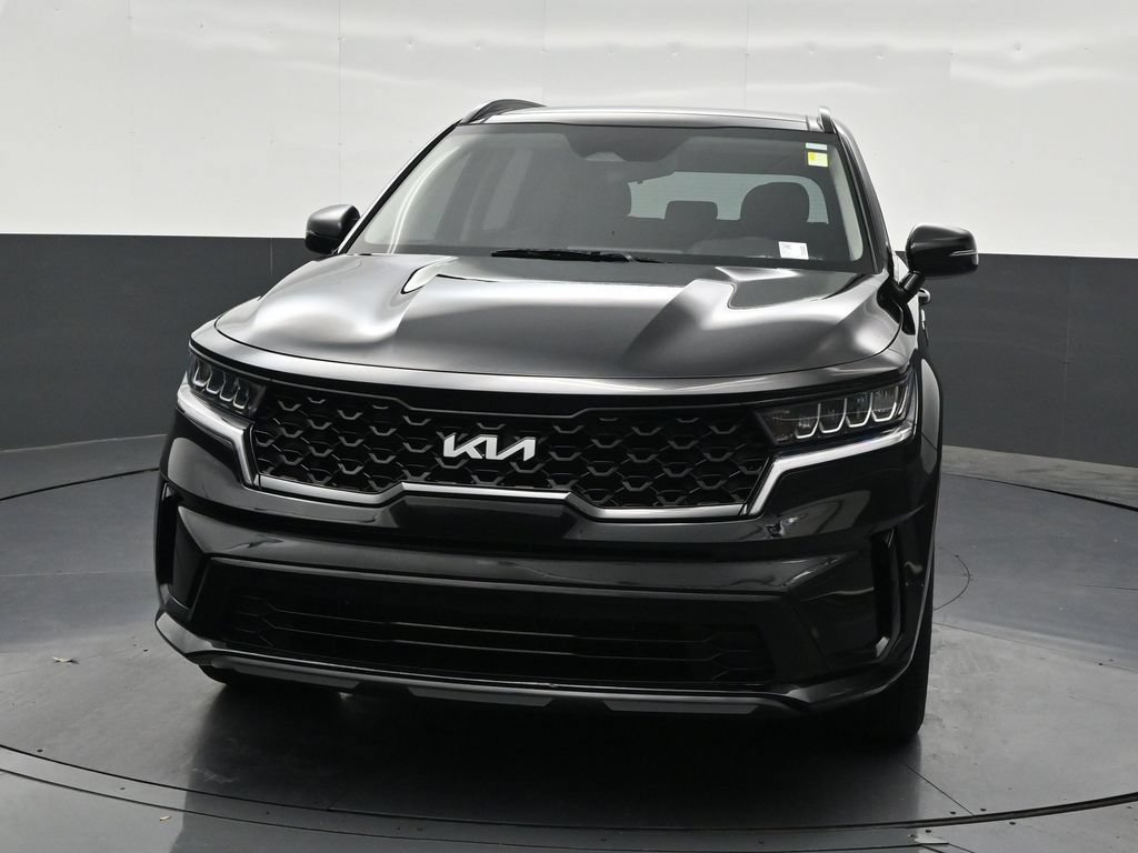 Used 2023 Kia Sorento S w/ Panoramic Sunroof Package FWD image 9