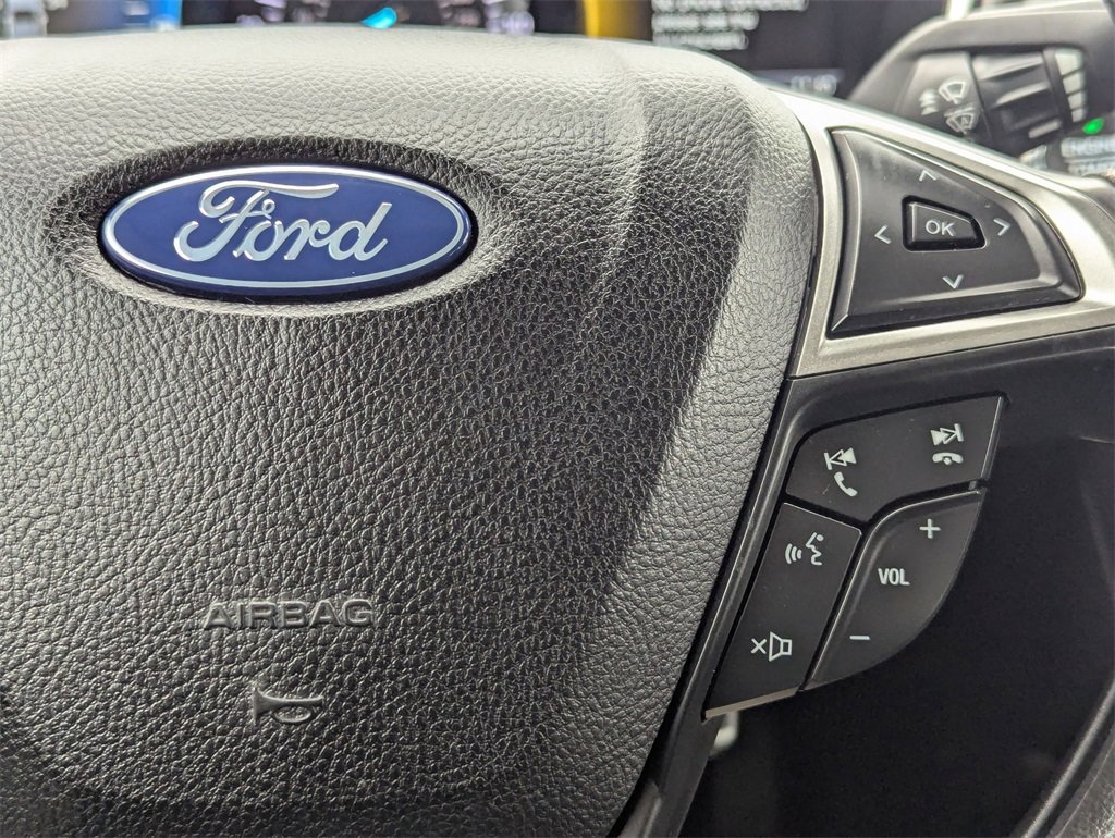 Used 2020 Ford Fusion SE image 14