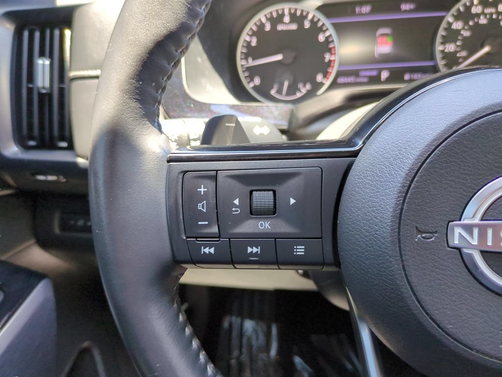 Certified 2022 Nissan Pathfinder SL FWD image 20