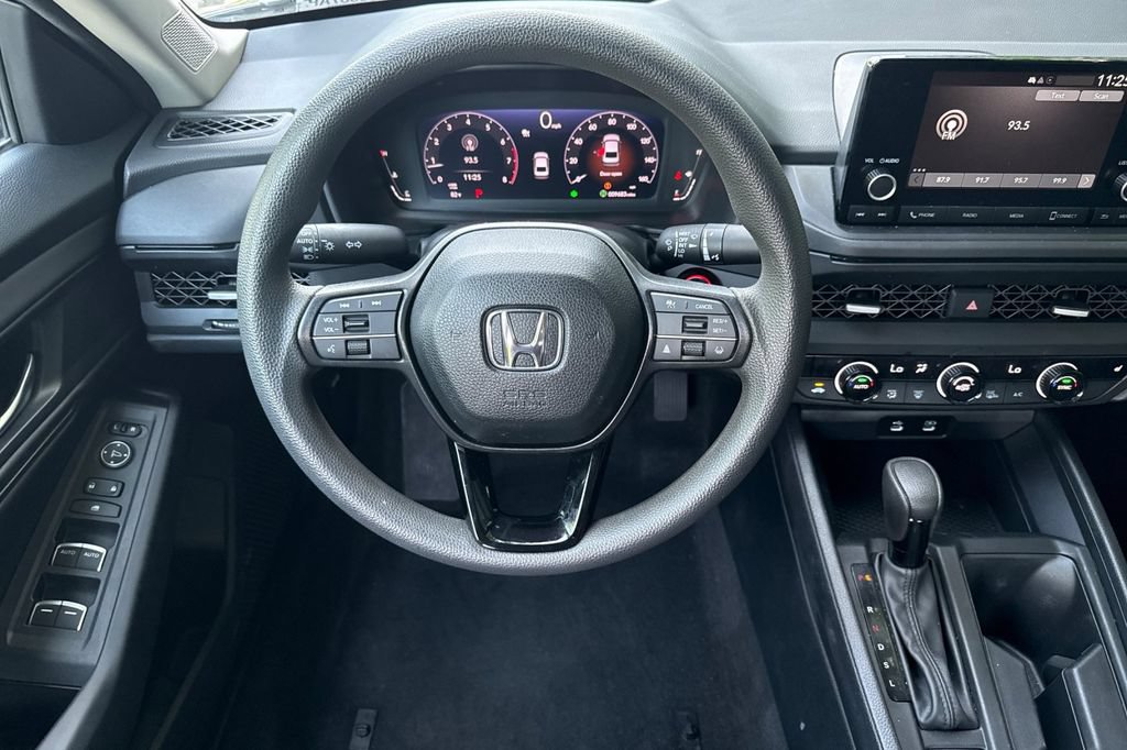 Certified 2025 Honda Accord SE image 11