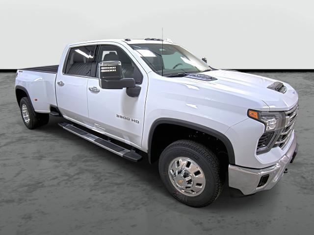 New 2026 Chevrolet Silverado 3500 LTZ w/ LTZ Convenience Package image 5