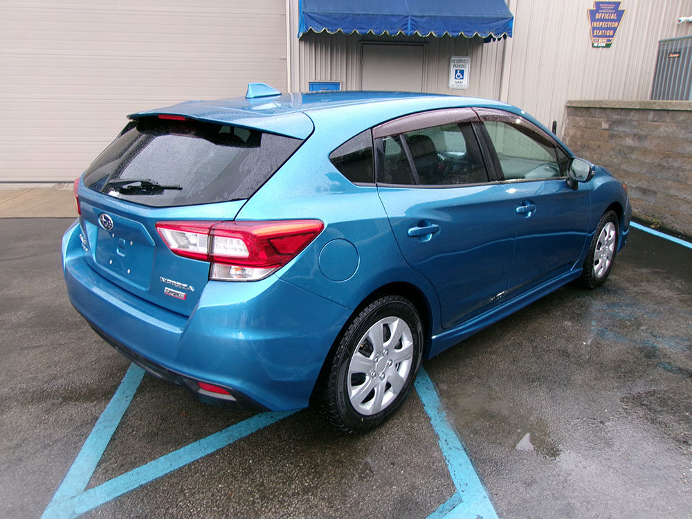 Used 2017 Subaru Impreza 2.0i Sport image 5