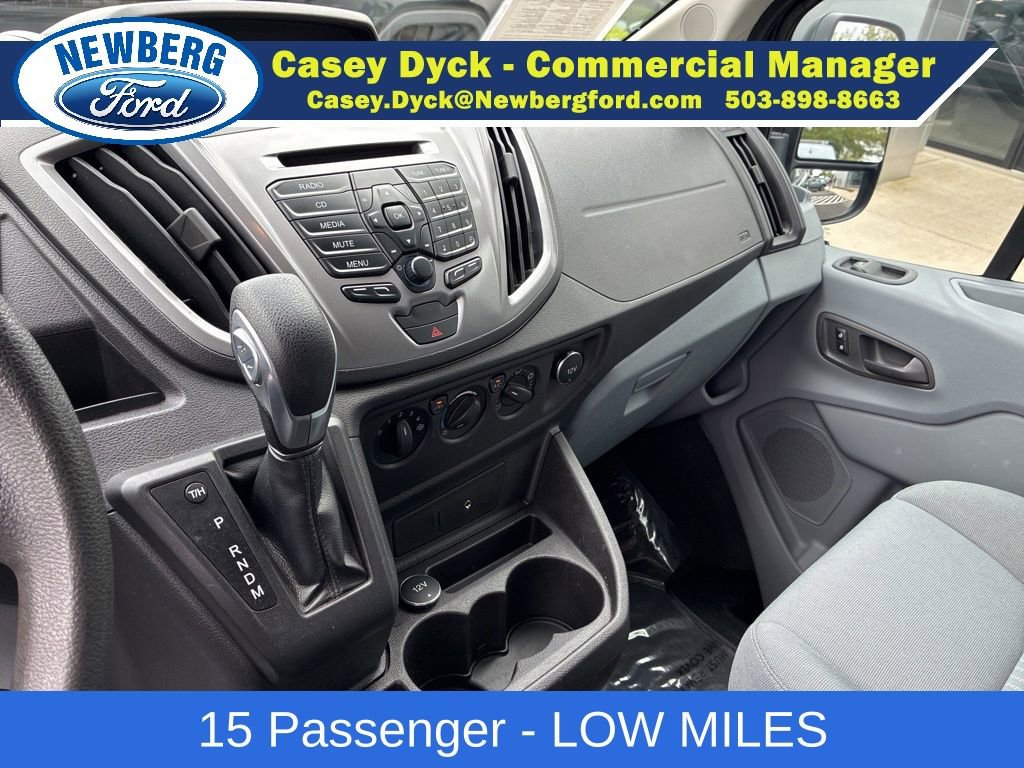 Used 2016 Ford Transit 350 XLT RWD image 26