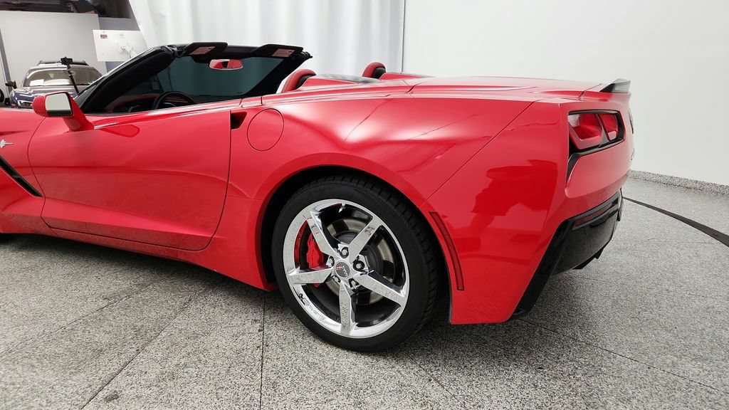 Used 2014 Chevrolet Corvette Stingray Convertible w/ 3LT Preferred Equipment Group RWD image 17
