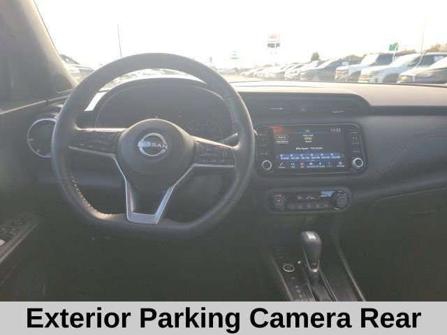 Used 2024 Nissan Kicks SR image 4