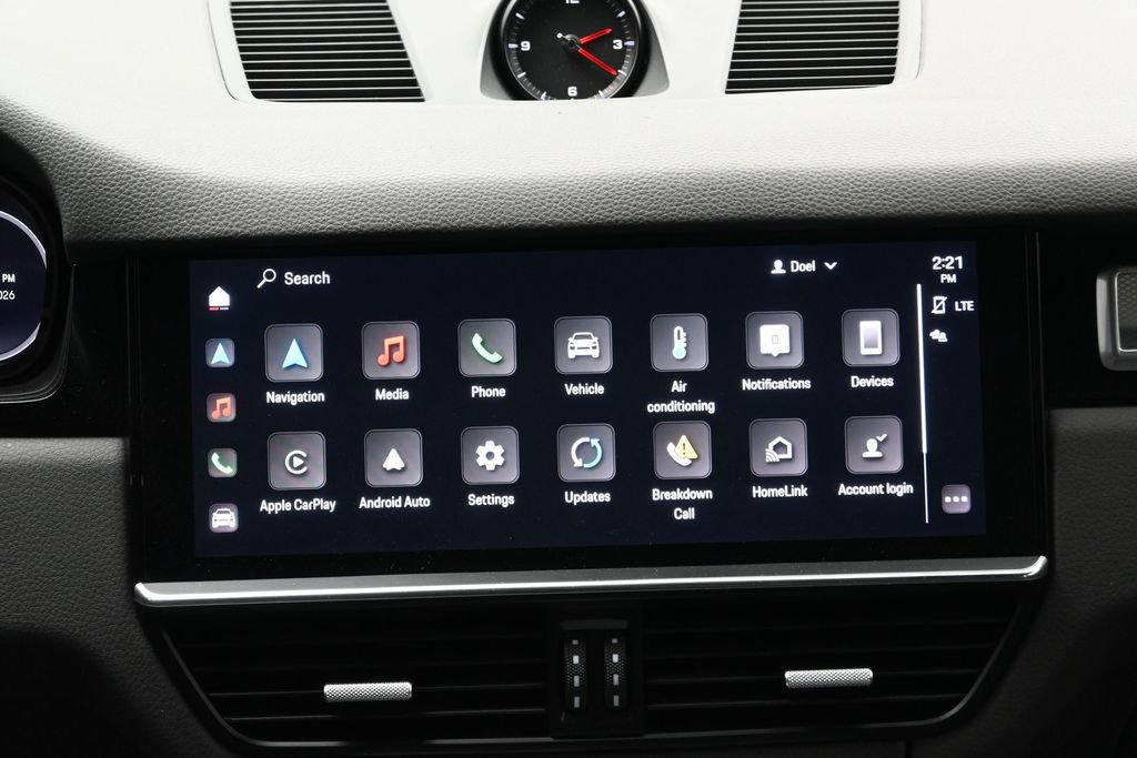 Certified 2023 Porsche Cayenne Platinum Edition AWD/4WD image 21