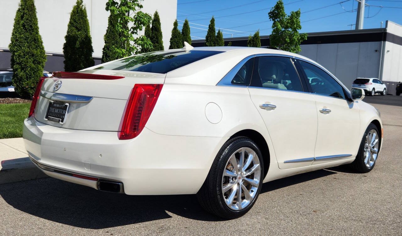 Used 2013 Cadillac XTS Premium AWD/4WD image 4