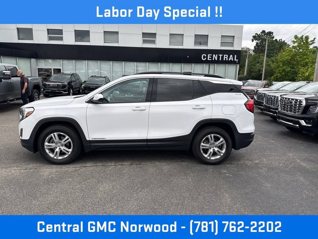 Certified 2020 GMC Terrain SLE w/ Driver Convenience Package AWD/4WD image 2