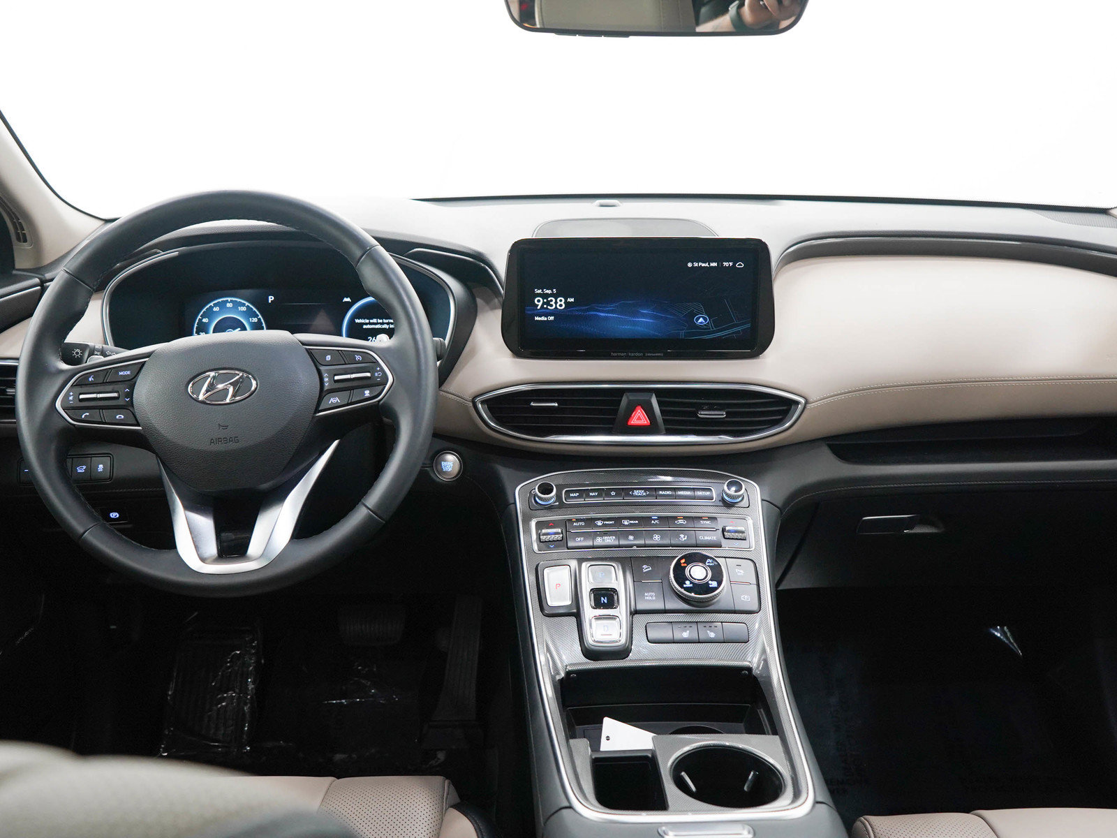 Used 2023 Hyundai Santa Fe SEL Premium AWD/4WD image 16
