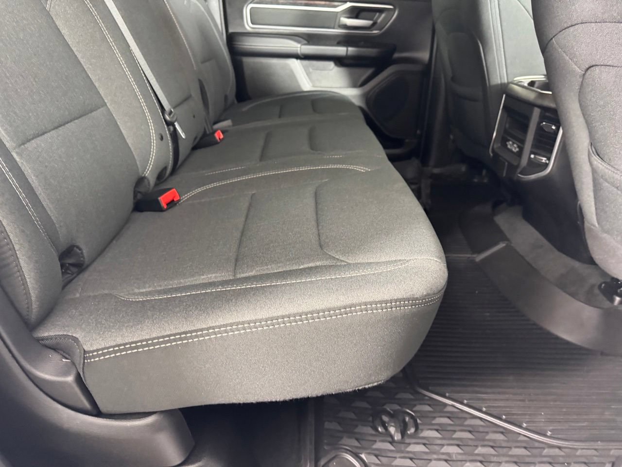 Used 2023 RAM 1500 Big Horn AWD/4WD image 31