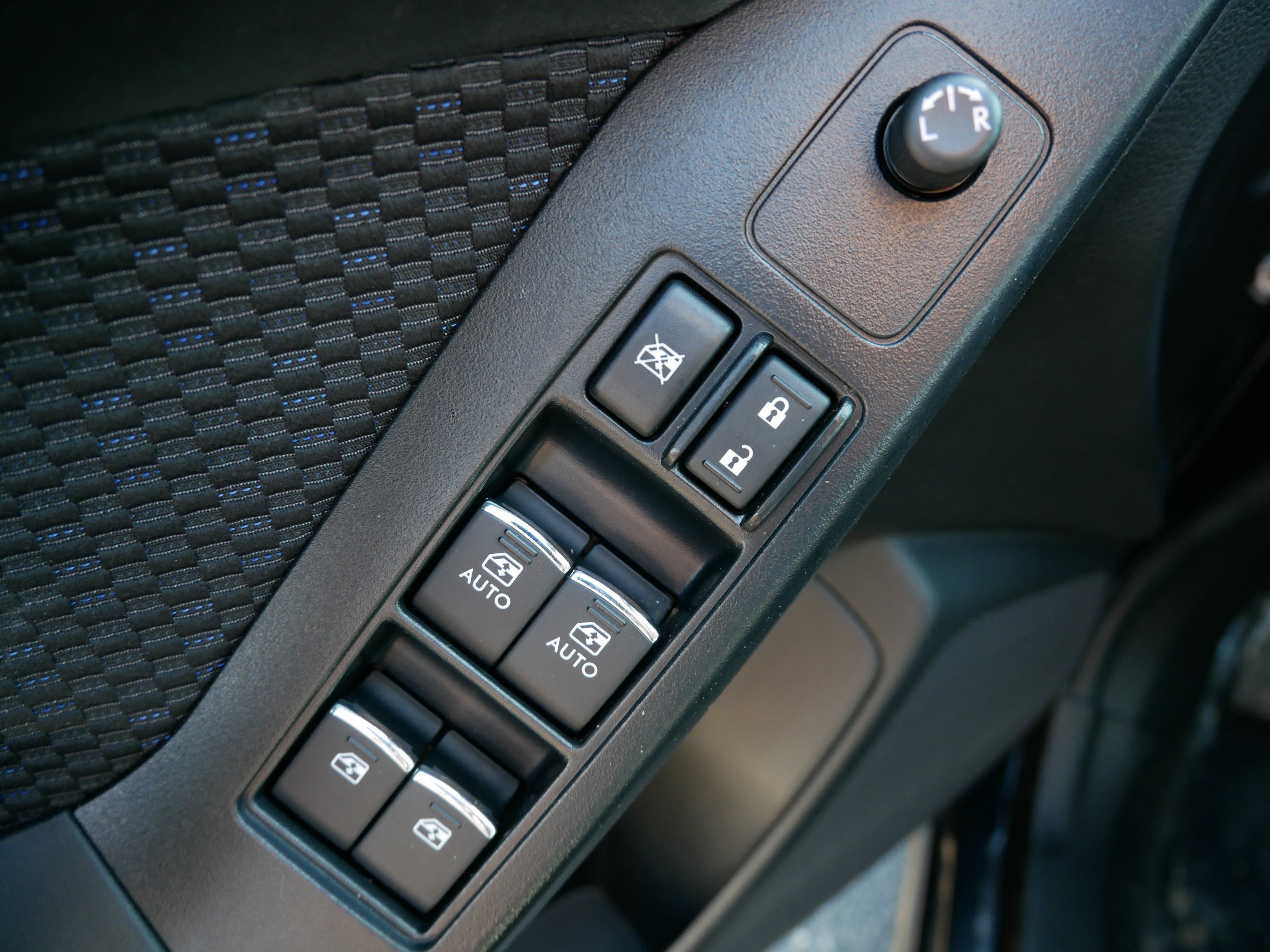 Used 2017 Subaru Forester 2.5i w/ Alloy Wheel Package image 19