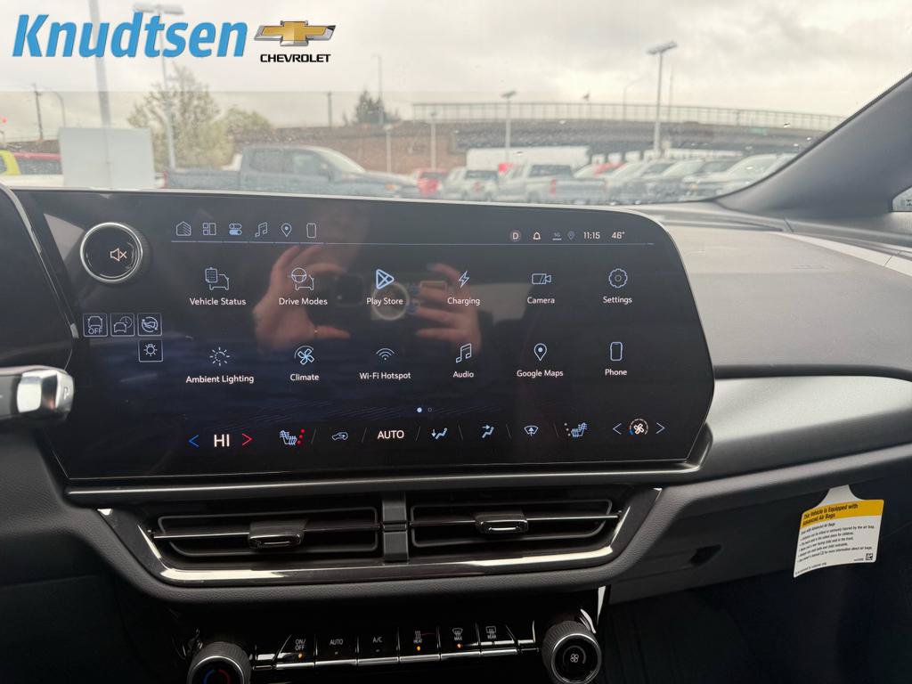 New 2025 Chevrolet Equinox EV RS AWD/4WD image 23
