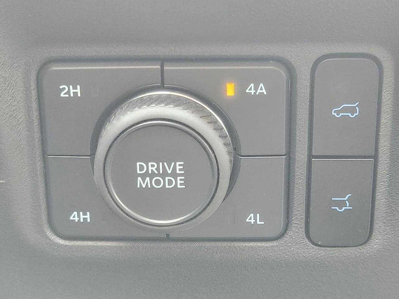 Used 2025 Ford Expedition Platinum AWD/4WD image 22