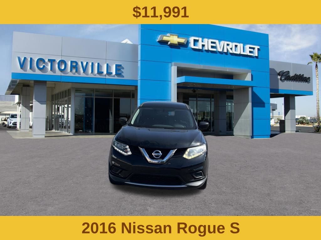Used 2016 Nissan Rogue S w/ S Family Package FWD image 2