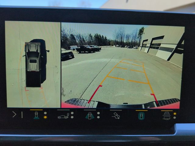 Used 2024 Chevrolet Silverado 2500 LTZ w/ LTZ Premium Package image 15