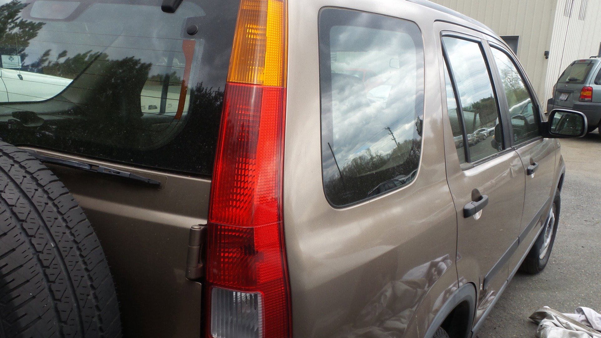 Used 2003 Honda CR-V LX image 5