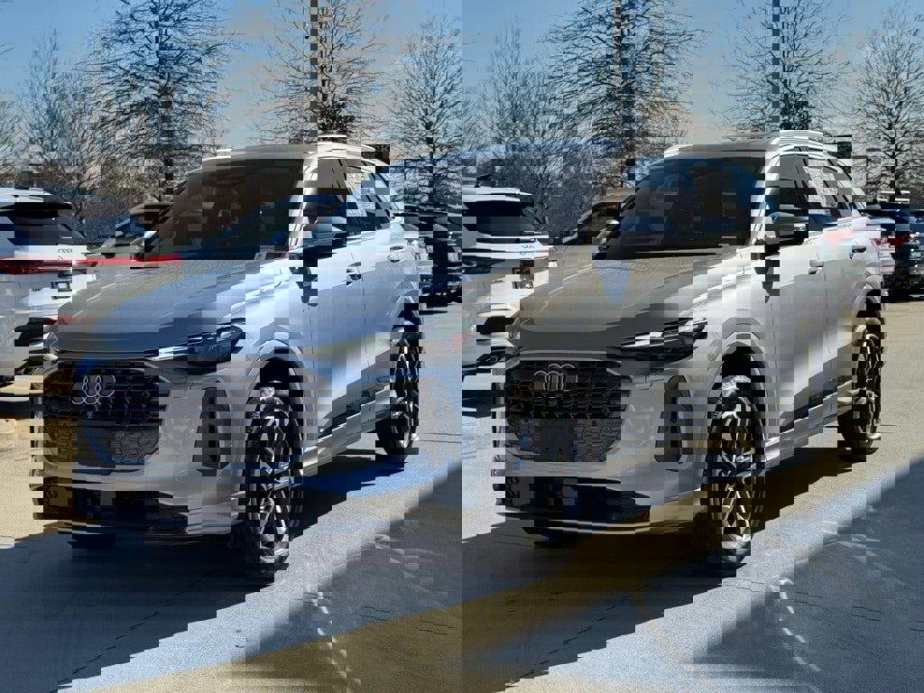 New 2025 Audi Q5 Premium Plus image 9