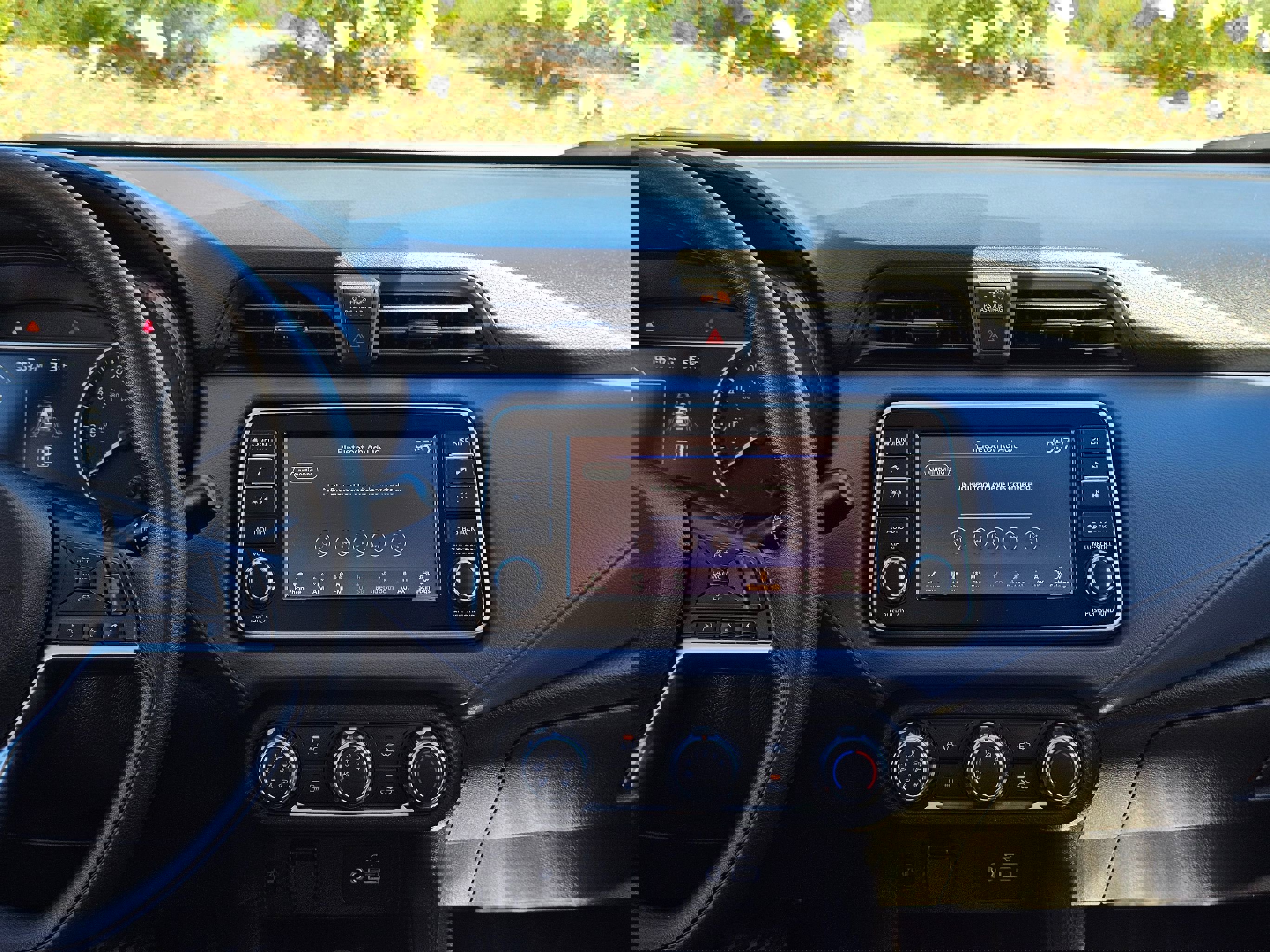 Used 2024 Nissan Versa SV image 24