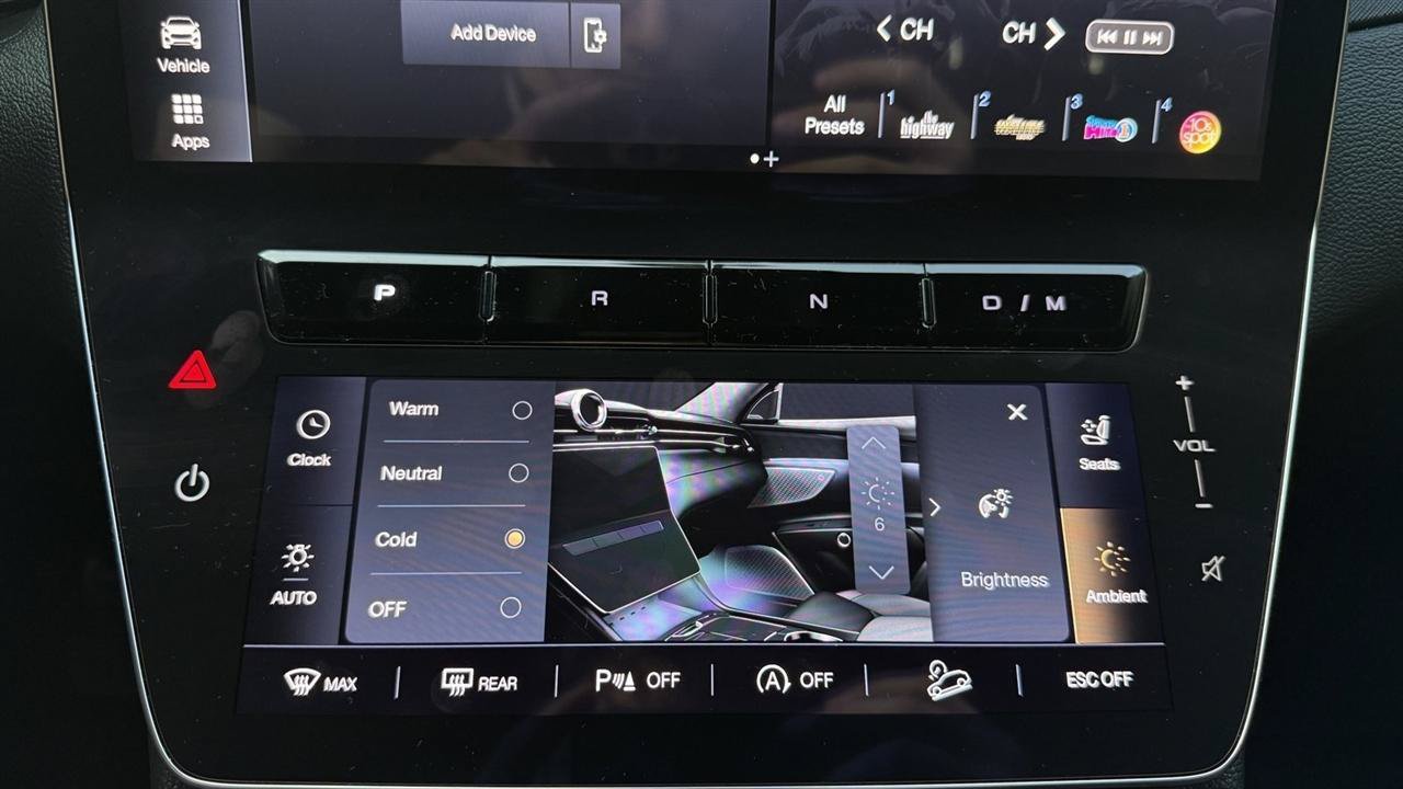 Used 2024 Maserati Grecale GT AWD/4WD image 54