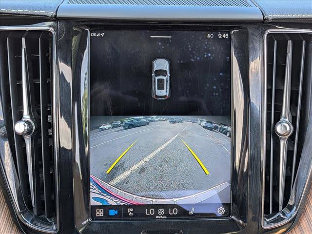 Used 2022 Volvo XC60 B6 Inscription w/ Climate Package AWD/4WD image 14