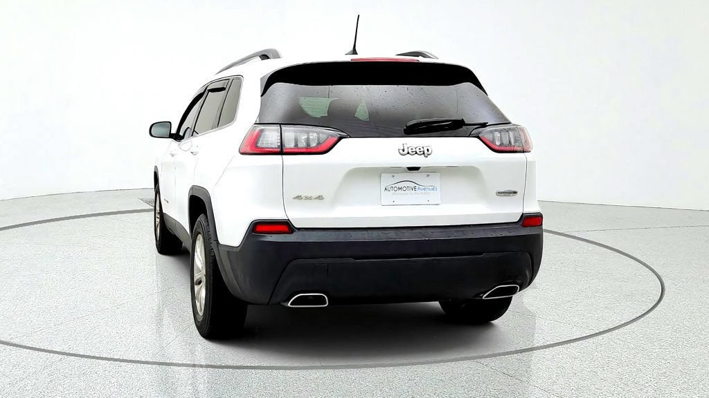 Used 2022 Jeep Cherokee Latitude Lux w/ Sun & Sound Group AWD/4WD image 6