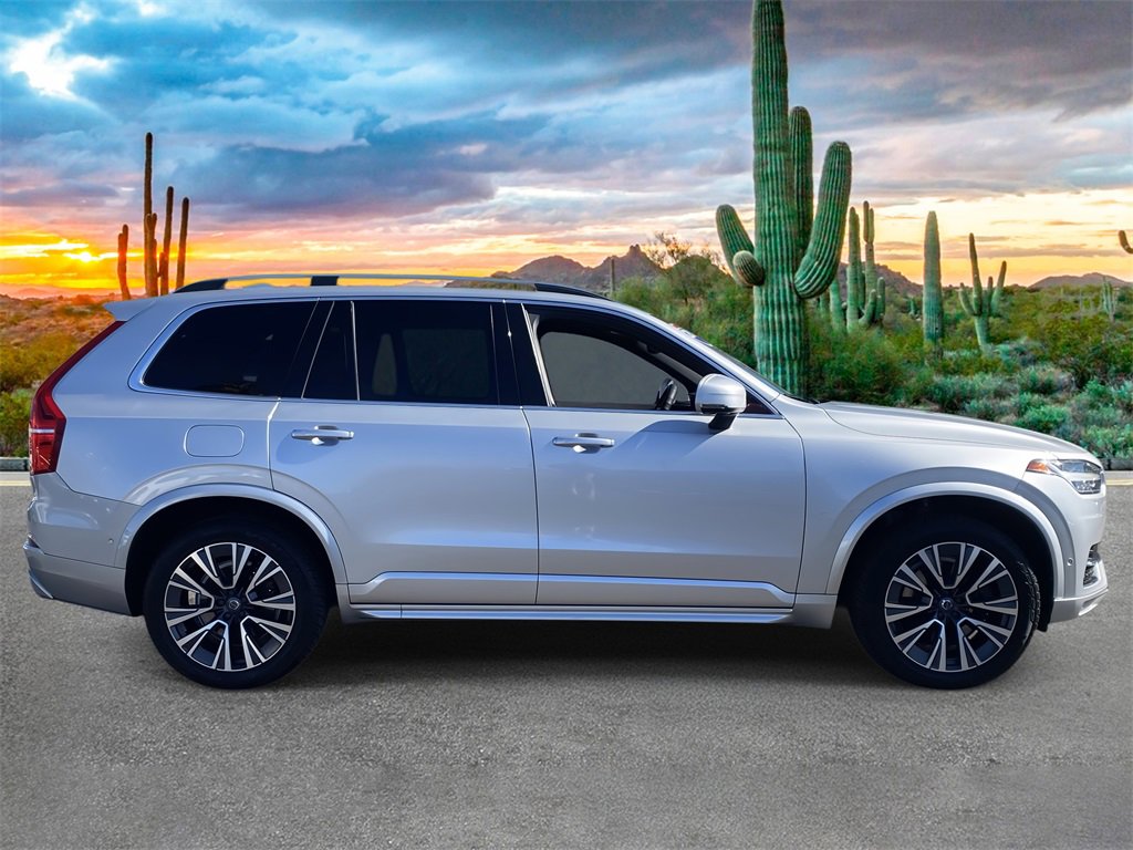 Used 2018 Volvo XC90 T6 Momentum w/ Convenience Package image 3