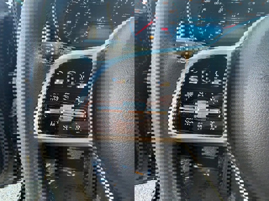 Certified 2022 Mercedes-Benz GLC 300 4MATIC w/ Premium Package Lite image 18