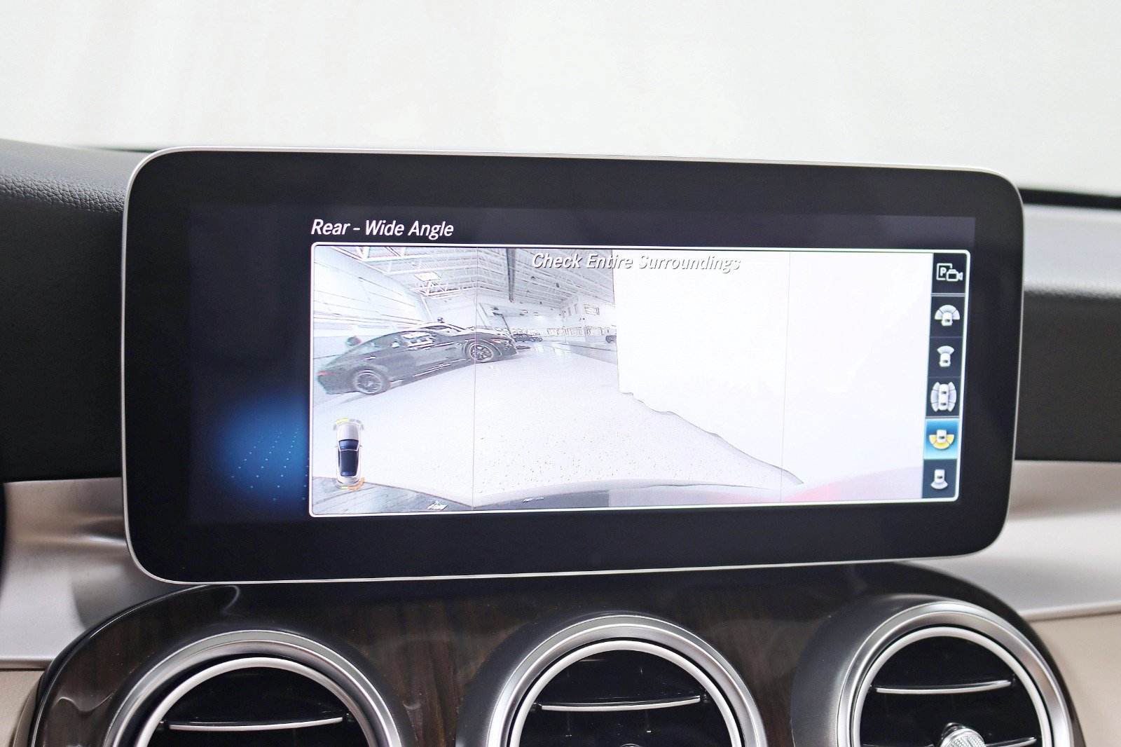 Used 2019 Mercedes-Benz C 300 4MATIC Cabriolet w/ Multimedia Package image 21