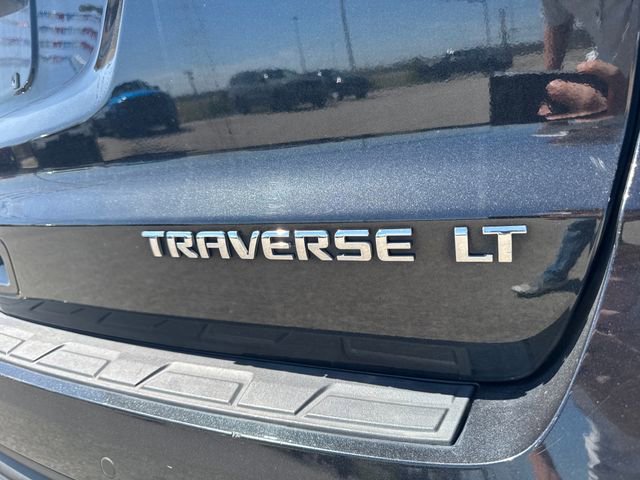 Used 2015 Chevrolet Traverse LT image 6