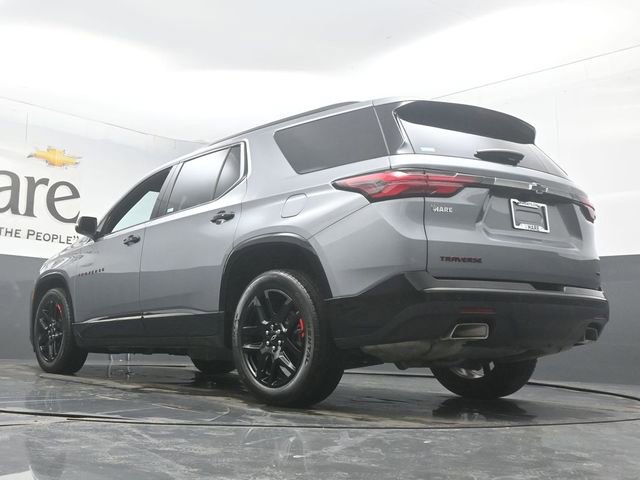 Used 2023 Chevrolet Traverse Premier w/ Redline Edition image 5