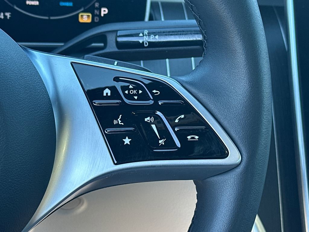 Certified 2025 Mercedes-Benz C 300 4MATIC Sedan image 28